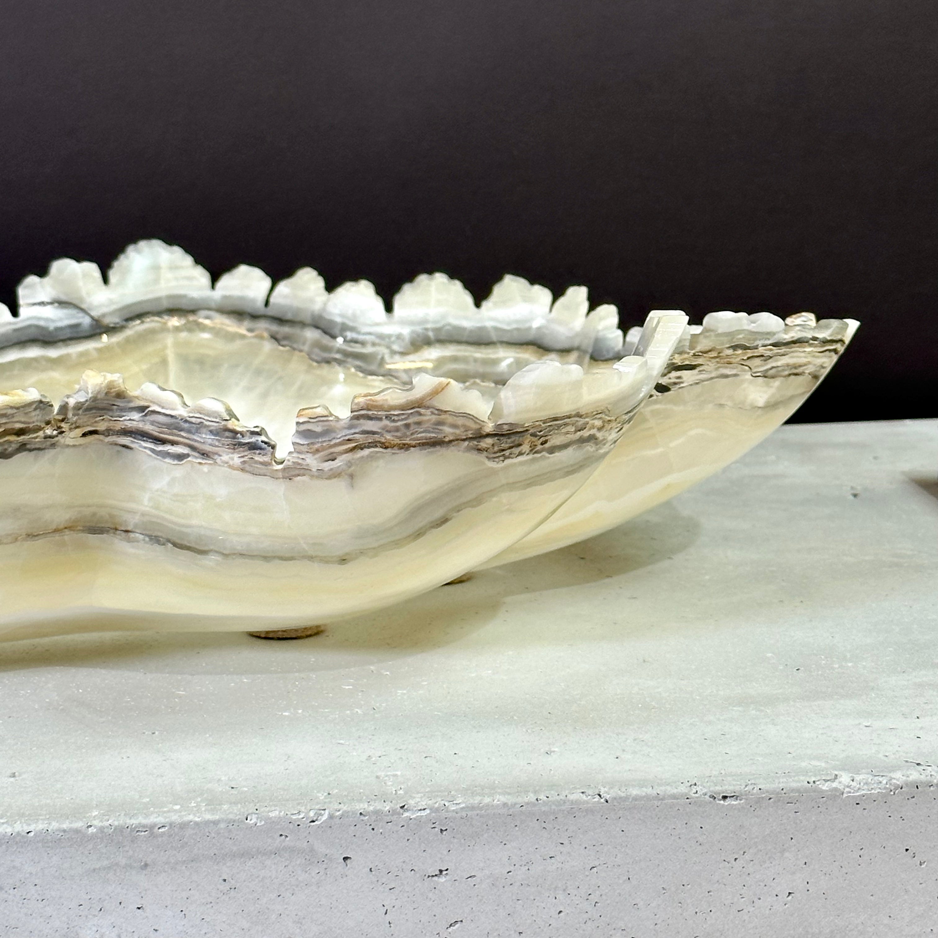 Pearlescent Onyx Bowl - Handcarved Nacar