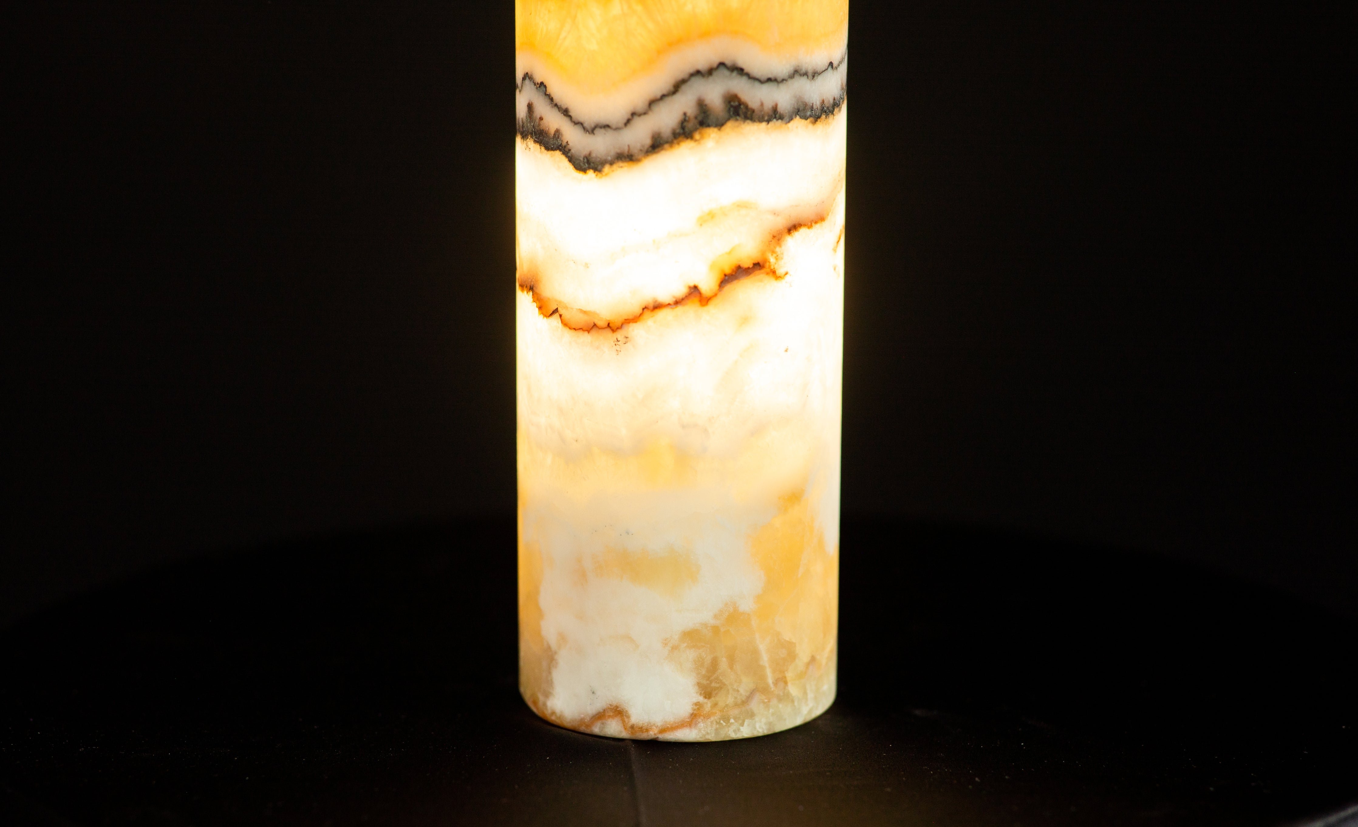 Beige Banded Onyx Lamp