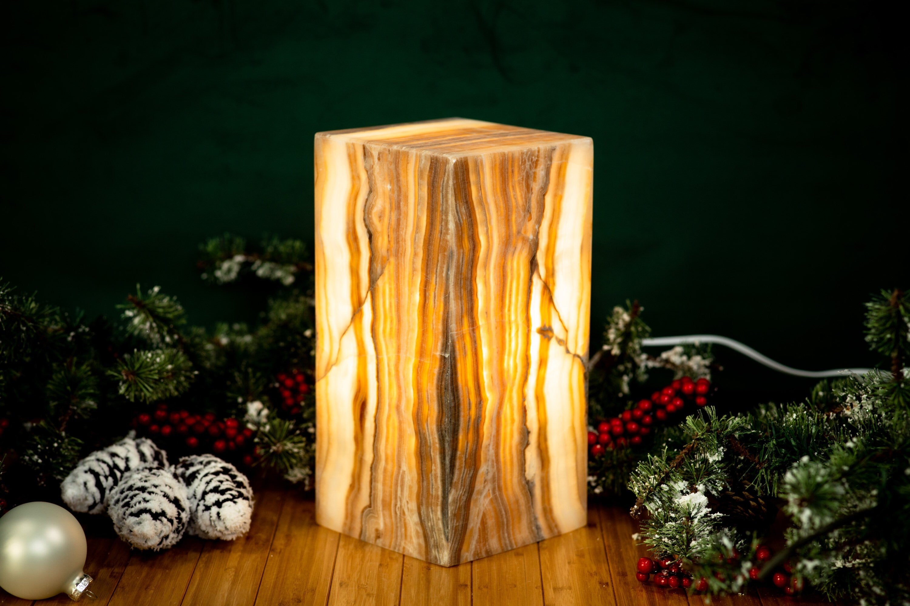 Amber Onyx Lamp - Vertical Bands -12 Inches - Holiday Decor