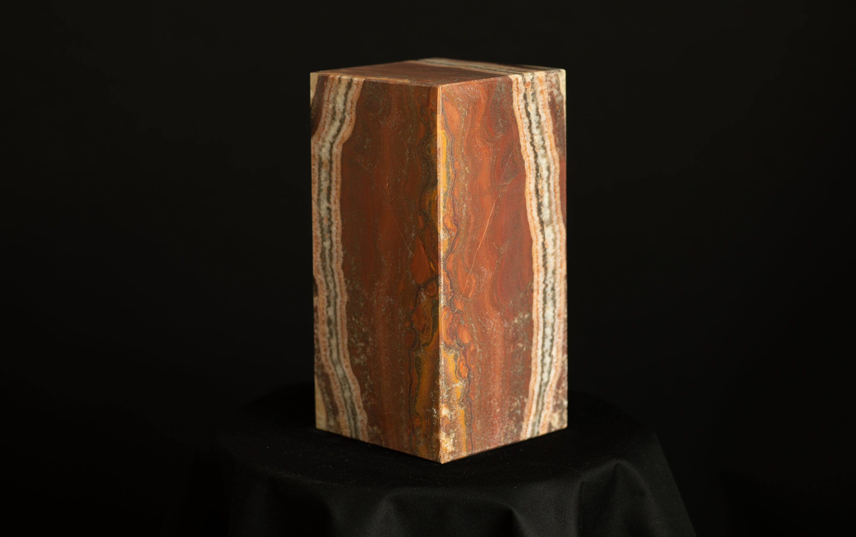 Deep Reds - 12 Inches - Onyx Lamp