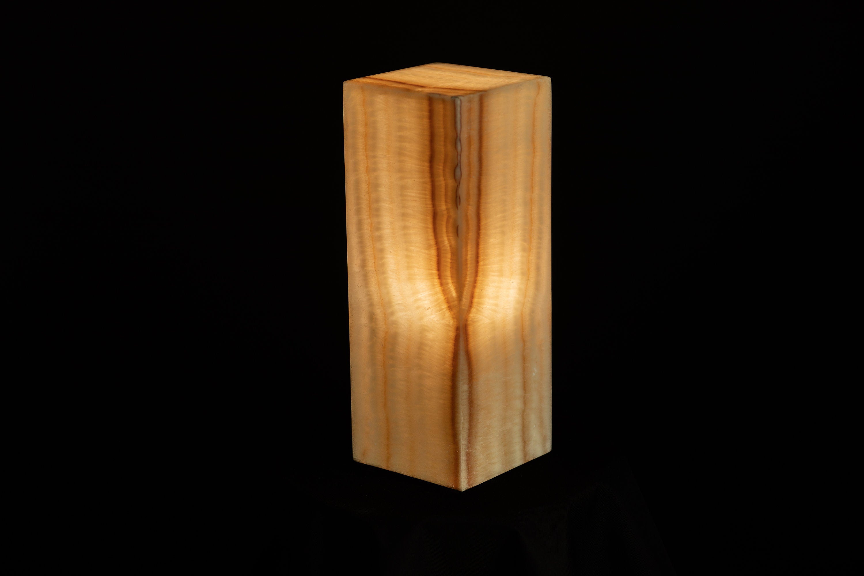 Vertical Brown and Tan Custom Onyx Lamp