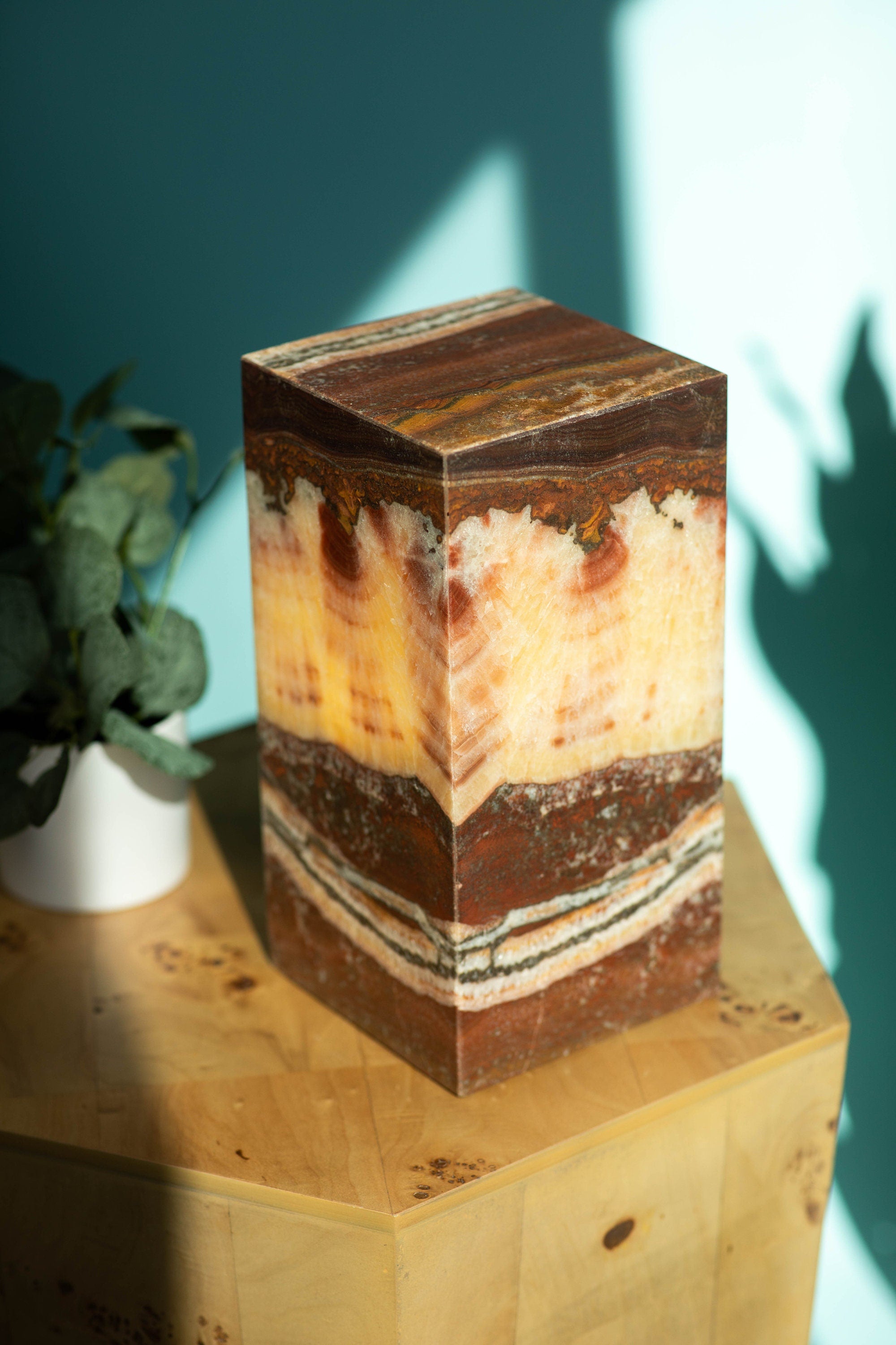 Soothing Glow - Himalayan Salt Lamp - Hand-carved - Lamp Bedside - Home & Decor