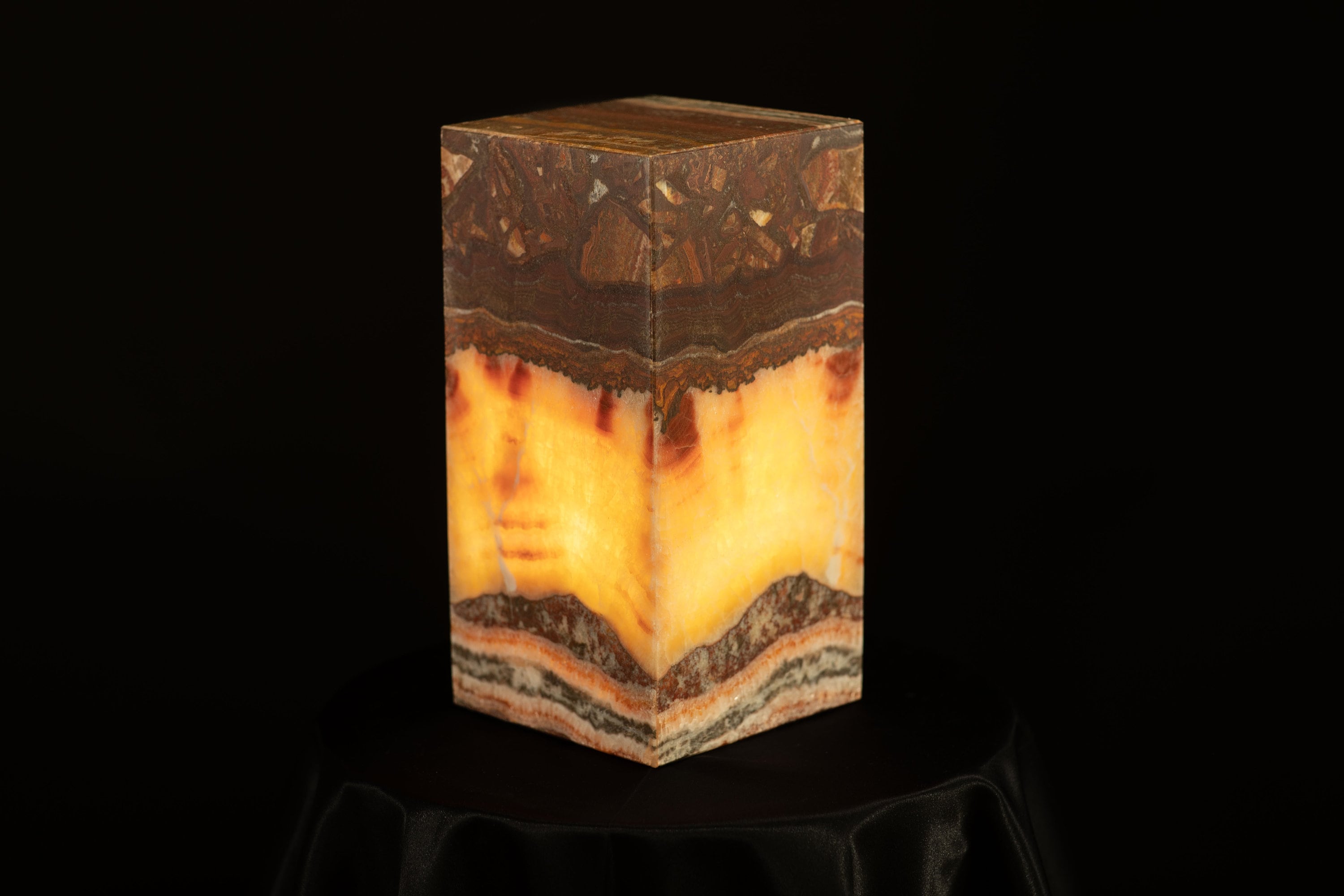 Soothing Glow Onyx Lamp - Himalayan Salt Lamp - Hand-carved - Lamp Bedside - Home & Decor