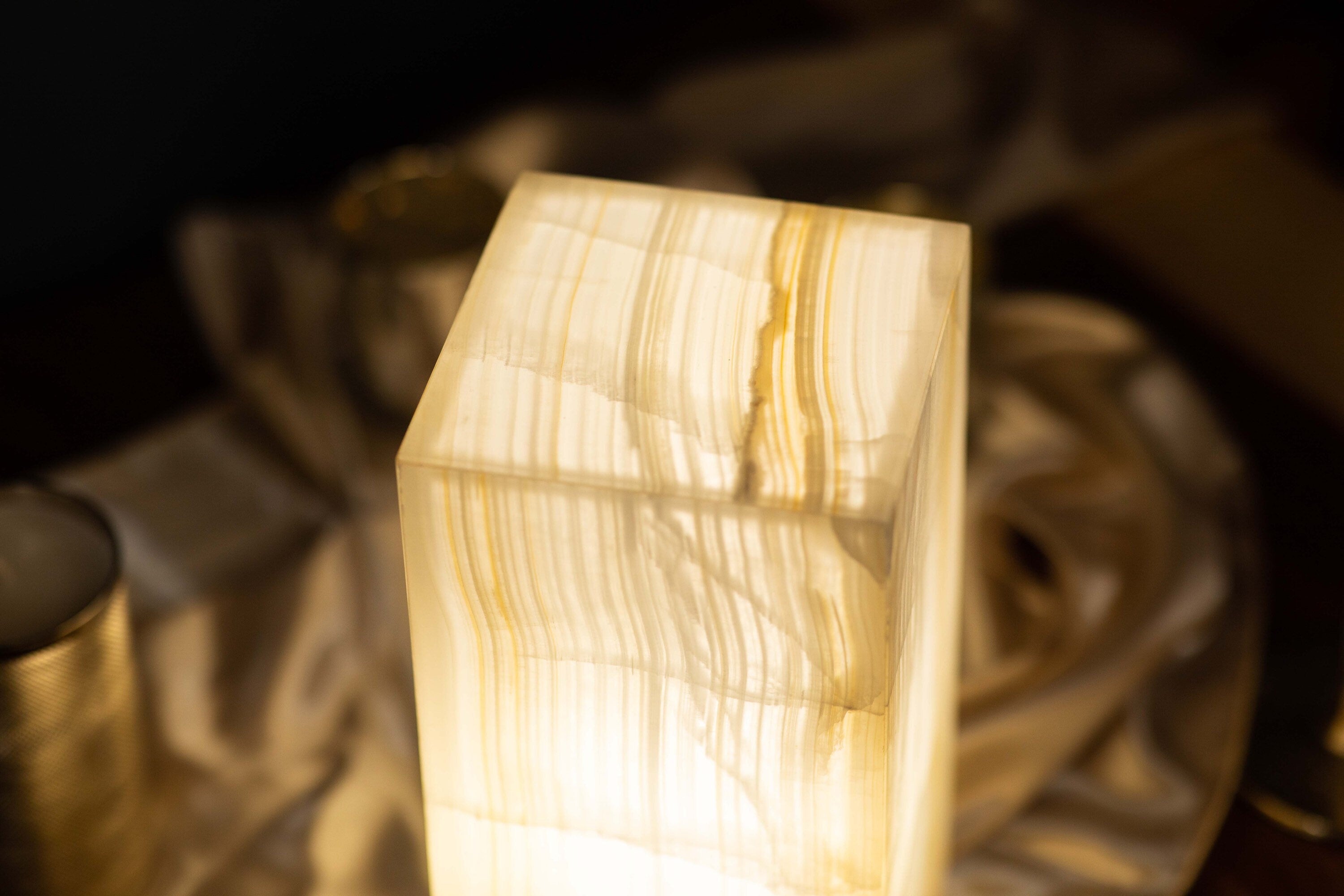 Clear & Beige - Onyx Lamp Collection - Home Decor - Decorative Lighting - 12 Inches