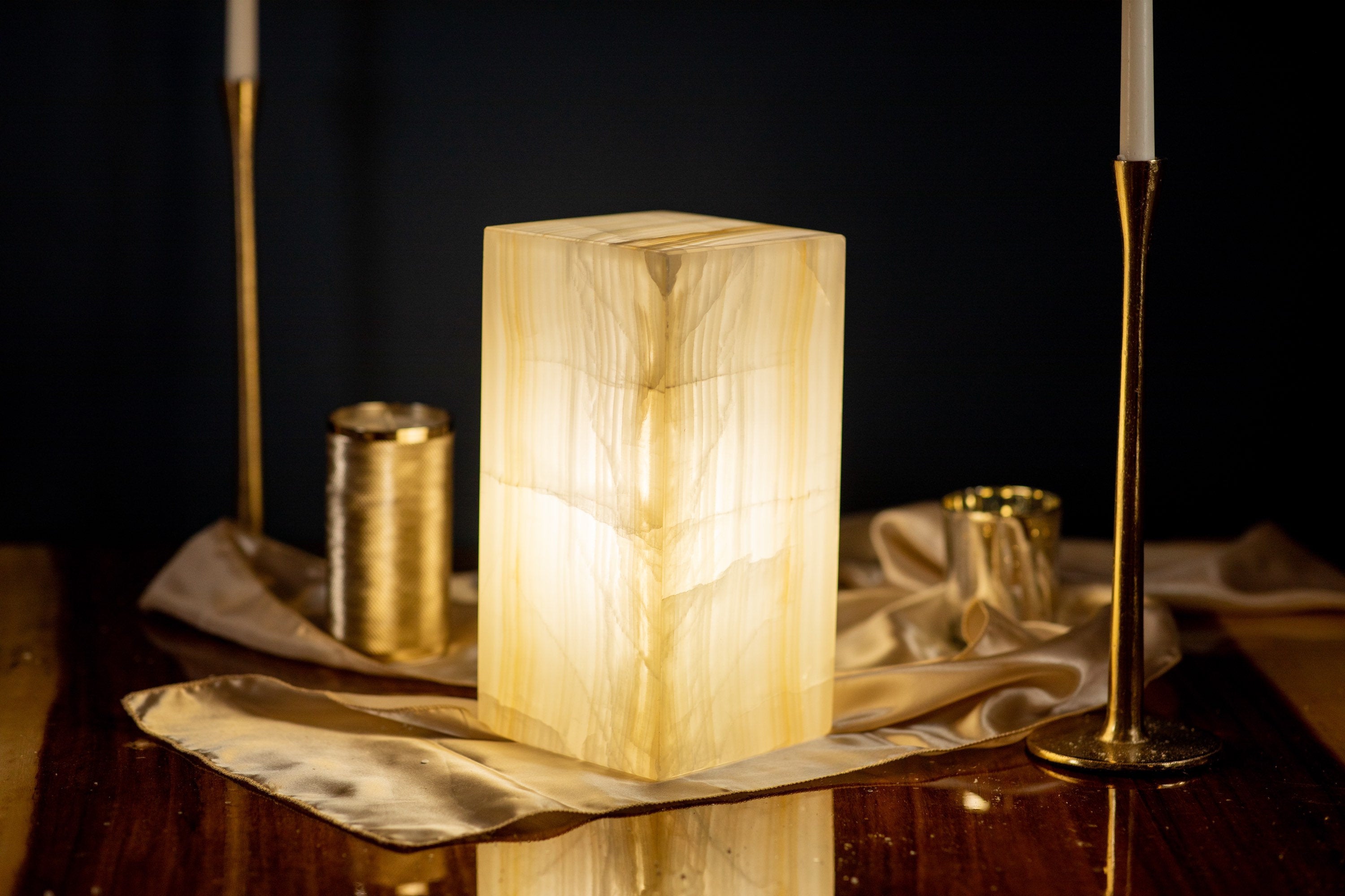 Handmade Onyx Lamp - Beige & Clear - 12 Inches Tall