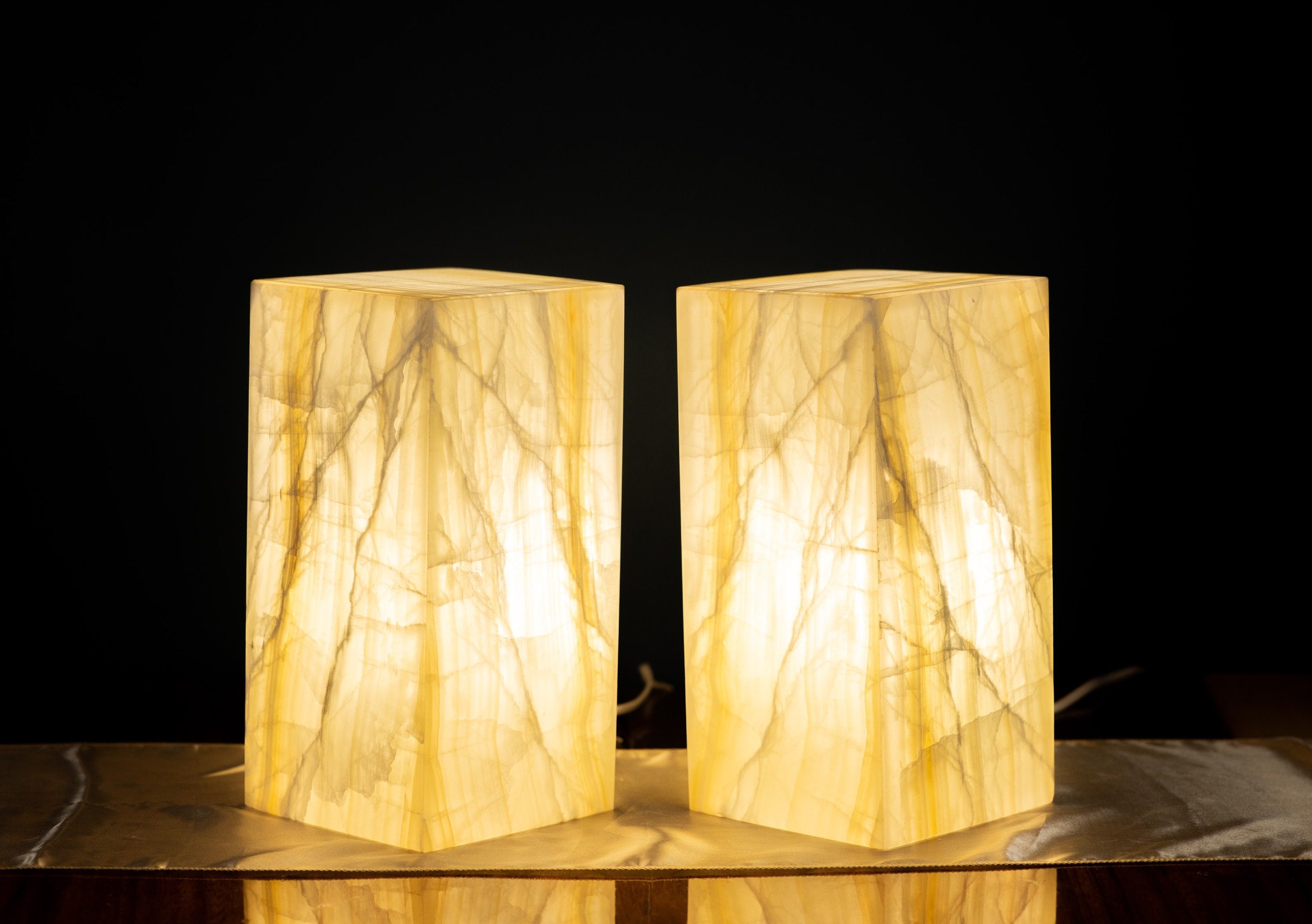 Lighting - Textured White Onyx Lamp Set - Clear & Beige - 12 Inches